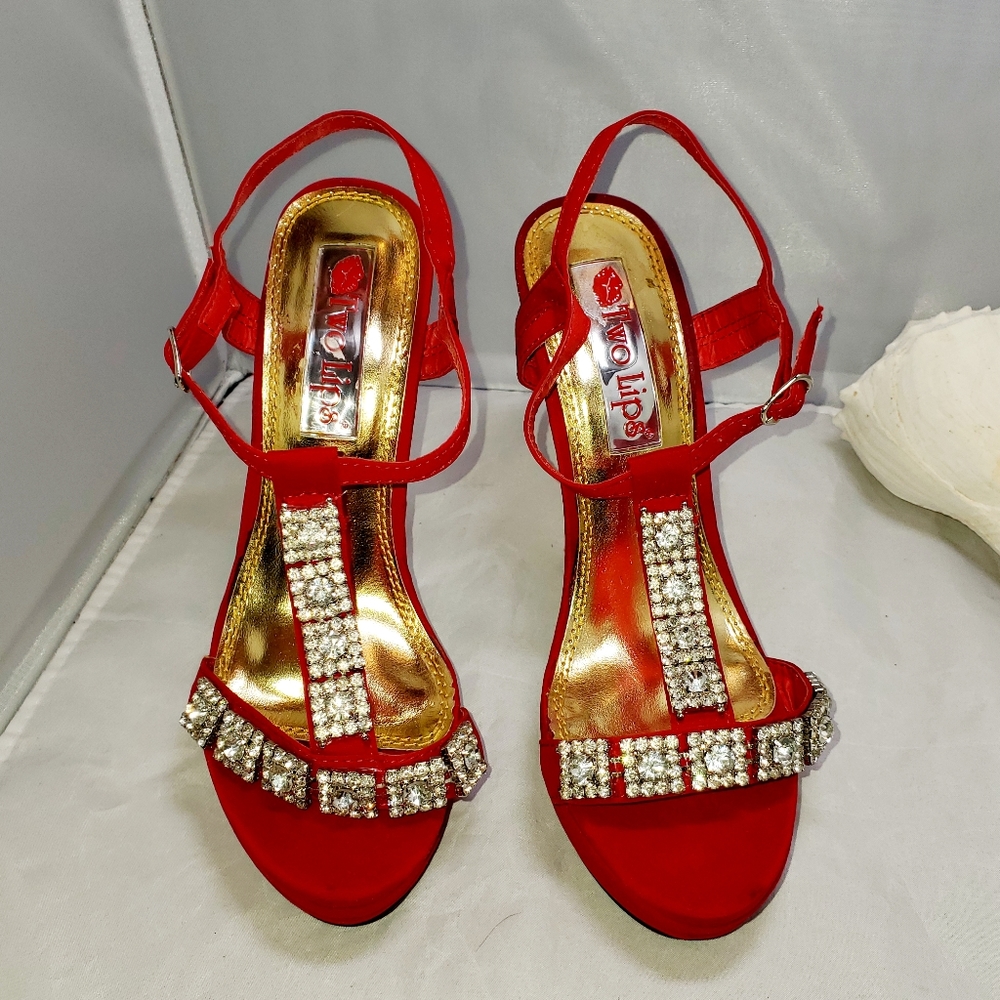 Red Two Lips Rhinestone Heels Size 7.5 - Picture 6 of 7